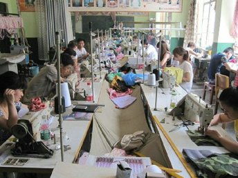 圖 學(xué)窗簾技術(shù) 到文昌窗簾技術(shù)培訓(xùn) 圓開窗簾店夢 武漢設(shè)計培訓(xùn)